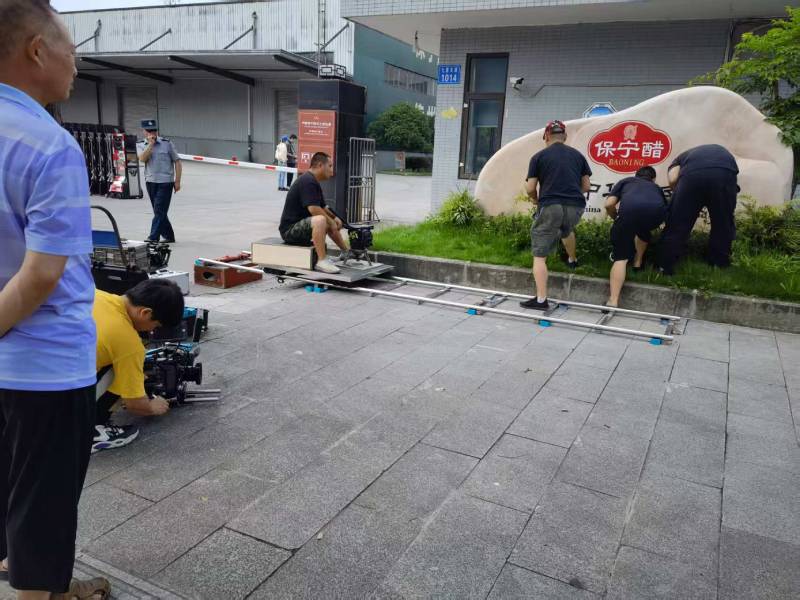 五大连池市广告片拍摄公司核心优势：全流程服务，让品牌广告片省心更出彩